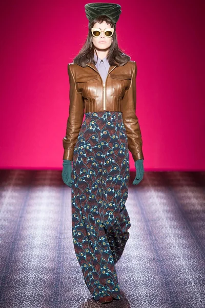 Look 6